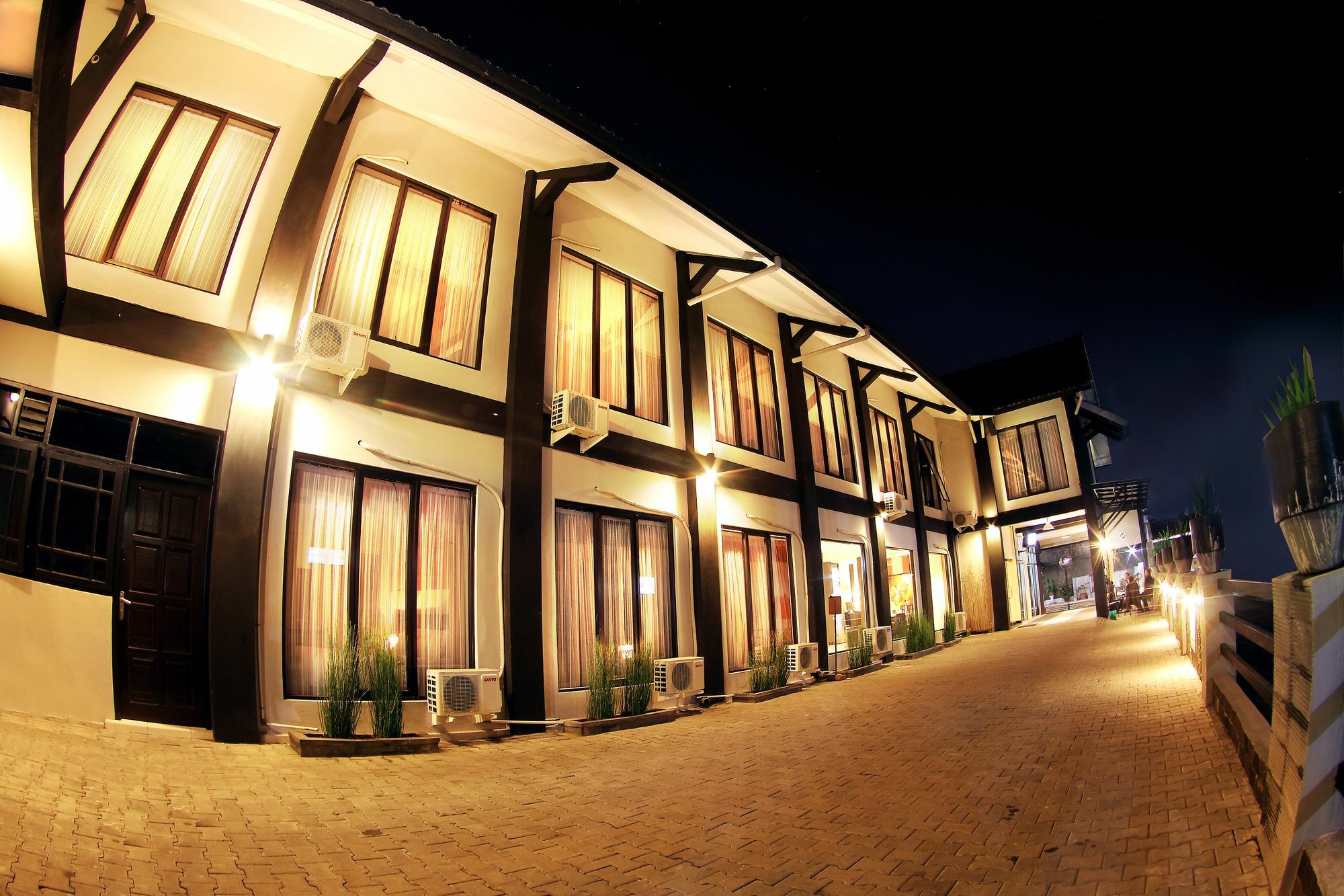 Puri Chorus Boutique Hotel Pakualaman Kültér fotó
